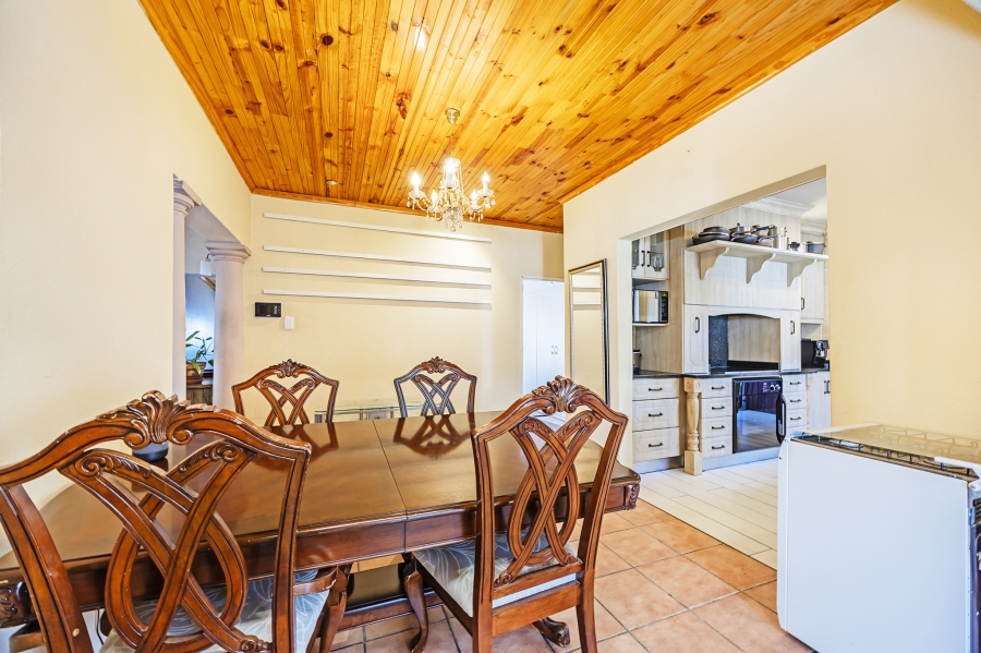 3 Bedroom Property for Sale in Windsor Park Estate Western Cape